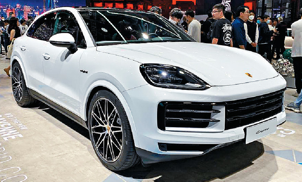 ■新版Cayenne即日起開始接受預訂，首批今年底交付。
