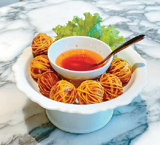 ■■Moo Sarong  （香脆蛋麵絲裹免治豬肉丸）
