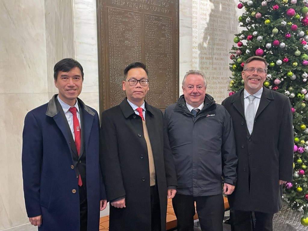 學會組織英國訪問團