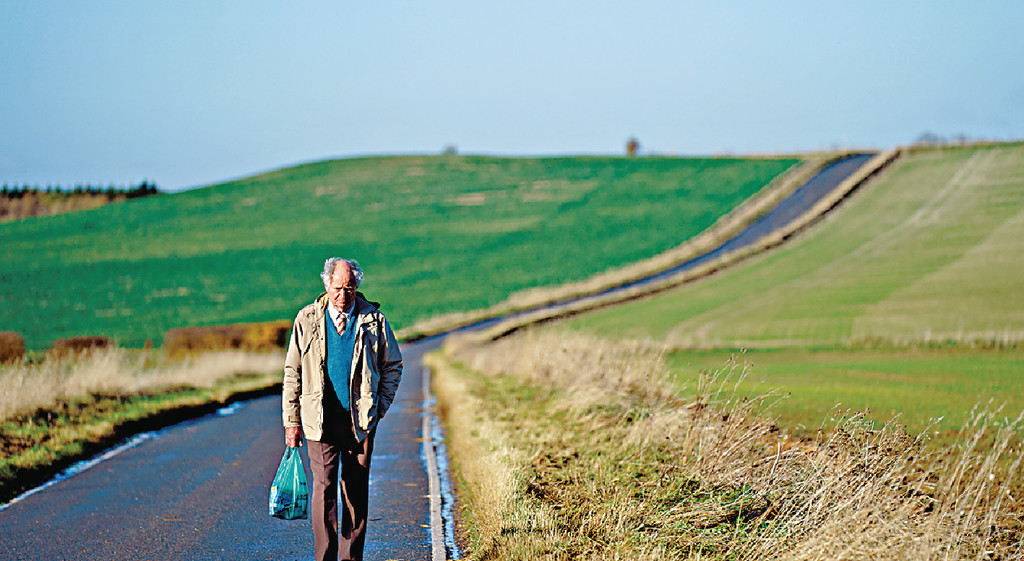 实景拍摄■电影根据小说中的徒步路线，全程实景拍摄乡村美景。