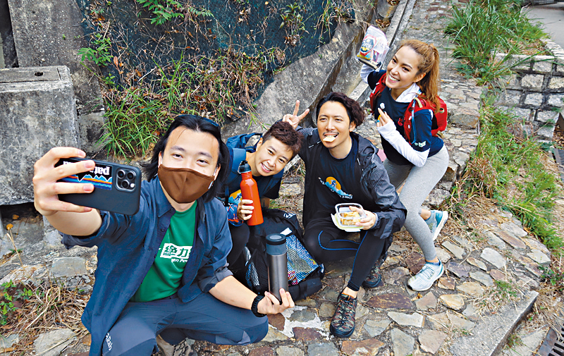 ●在途上少不了要拍照留念。