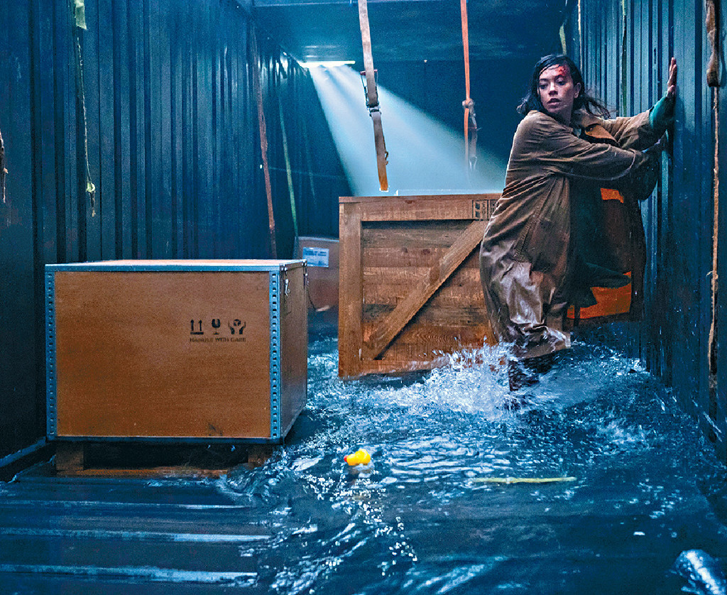 唔得佢死■因为得Mia一个人，入水速度唔算太快，但都吓餐死。