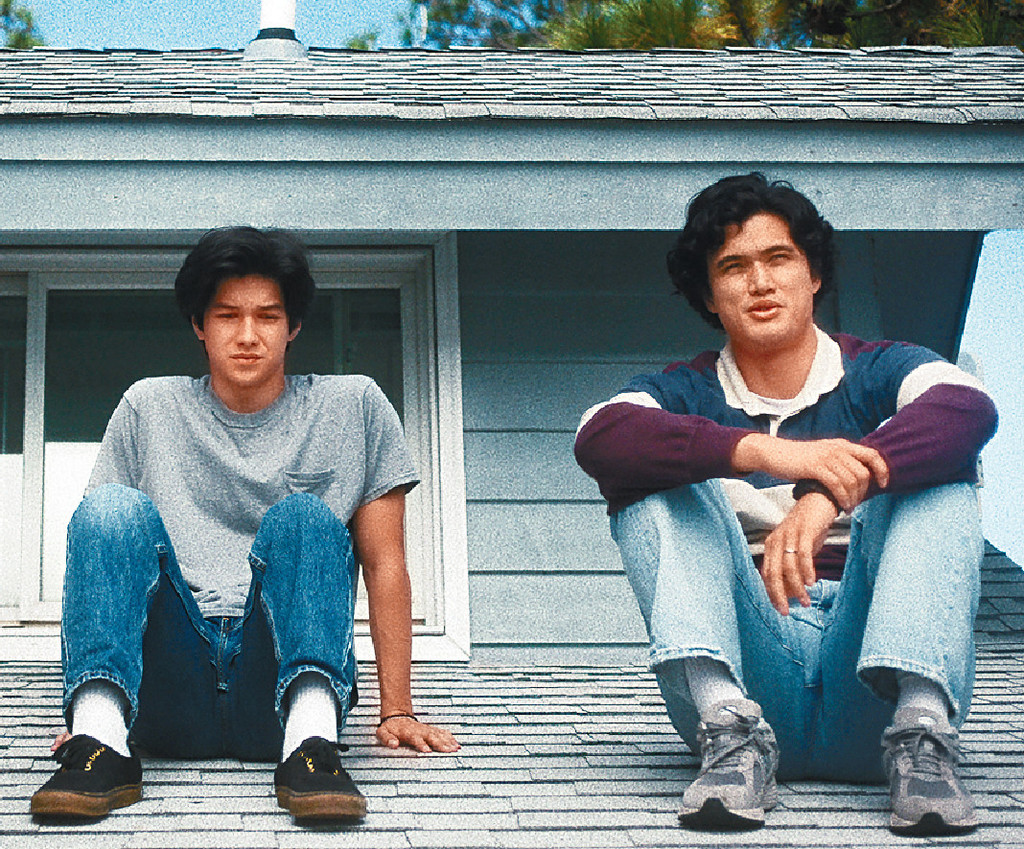 父子深谈■Joe一直冇长大，刚入大学的囝囝仲成熟过佢，呢幕好sad。