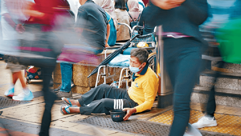 AI衝擊金融恐貧富分化 毫秒級傳遞訊息藏風險 籲政府加強監管